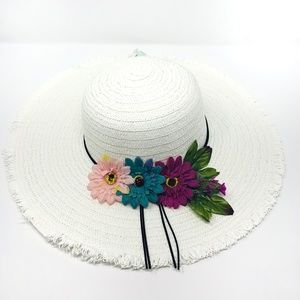 Women's Handmade White Straw Sun Beach Summer  Hat
